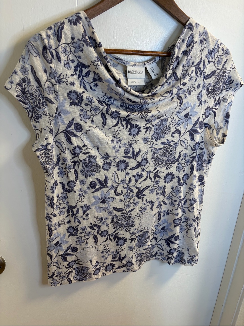 Rachel Zoe 100% Linen Floral Top Women’s L Blue Ivory Cowl Neck Blouse - Picture 3 of 12